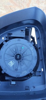 фото thumb №10, Tesla модель y 20- зеркало правые 13 pin 8202206