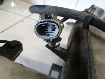 фото thumb №8, Toyota aygo i 2006 1.0 kat вентилятор радіатор 16360-0q010-00