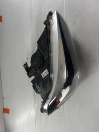 фото thumb №5, Лампа перед bmw x1 f48