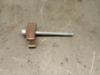 фото thumb №1, Подножка кронштейн впрыска mercedes w211 320cdi 3.0