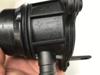 Bmw 1 f40 2021 труба патрубок витратомір 8650760 Доставка, фото thumb
