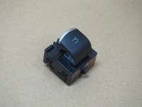 фото thumb №1, Кнопка відкривання кришки двері лівий перед alfa romeo stelvio 01561170210