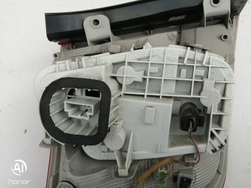 фото thumb №10, Лампа зад задня права 5jh945096 skoda rapid ліфтбек 12-17r