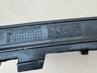 фото thumb №11, Skoda octavia 3 iii рестайлинг 16-20r решётка средняя бампера перед 5e0853677