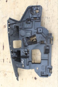 Купить Направляющая кронштейн бампера volvo v40 ii 31283740, фото thumb