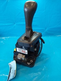 фото thumb №3, Домкрат передач автоматическая коробка передач volvo v70 2000 r p08636189