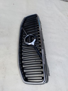 фото thumb №3, Решітка решітка радіатора хром перед volvo xc60 ii 31425536