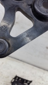 фото thumb №8, Bmw 3 e90 e91 направляющая бампера p/l задняя 7127718