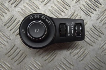 РУЧКА ЛАМПЫ JEEP CHEROKEE KL 68154356AB
