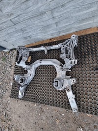 фото thumb №11, Bmw 6 f06 f12 f13 подрамник подрамник перед 4.4 бензин 6799321 x-drive 4x4