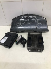 фото thumb №1, Блок управления набор стартовый opel meriva a 1.7 cdti 13111111