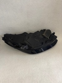 Фара ліва перед tesla model 3 y рестайлінг  full led 1514952-00-e європа Зі Шроту, фото thumb