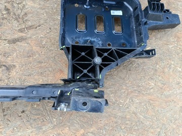 фото thumb №11, Kia ev9 ev-9 23 - pas переднее усилитель лобовое 64101-do000