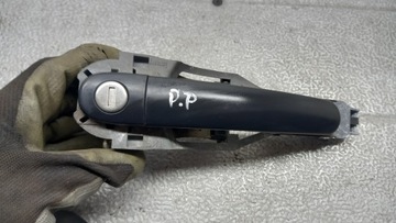 фото thumb №1, Ручка права перед vw golf iv 01r