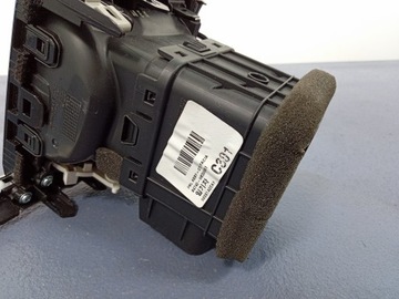 фото thumb №5, Kia rio iv yb решётки воздуховод средние 84740-h8300