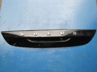 фото thumb №1, Volvo v40 cc - накладка молдинг кришки задній
