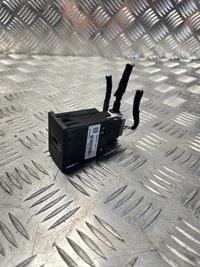 фото thumb №1, Ganizdo port usb hub ford focus mk4 18- hs7t-14f014-ad