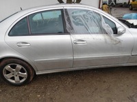 фото thumb №1, Mercedes w 211 дверь правое перед задняя awangarde igł
