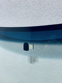 фото thumb №2, Стекло лобовое mazda demio 1998-2003