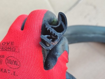 фото thumb №11, Ford fiesta mk6 2016r рестайлінг прокладка двері кузов права зад