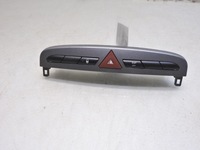 фото thumb №1, Панель кнопки света аварийных peugeot 308 i
