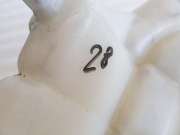 фото thumb №9, Audi a6 c6 бачок расширительный 4f0121403n