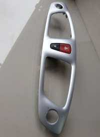 фото thumb №1, Scenic iii выключатель аварийных рамка 8200214896a