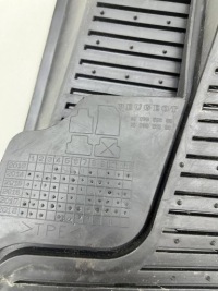 фото thumb №7, Peugeot 308 iii килимки комплект 1611769280