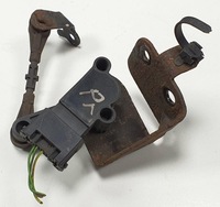 фото thumb №1, Датчик вирівнювання світла discovery sport l550