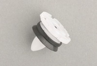 фото thumb №3, Клипса обивка дверь renault laguna megane iii