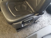 фото thumb №4, Audi a4 b8 08r- sedan сиденья заднее сиденье кожаный