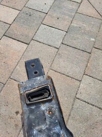 фото thumb №10, Кронштейн кронштейн радіатор peugeot 308 t9 3008 i 9673630480