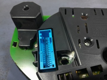 фото thumb №6, Audi a6 c5 2.4b 163 km прилади спідометр  4b0919880a