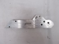 фото thumb №1, Mercedes glc w253 кронштейн усилитель ремня