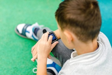 ELARI Fixitime Lite водонепроницаемые детские часы с GPS