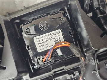 фото thumb №13, Решітка повітропровід рамка dekor захист годинник манометр планка vw passat b8