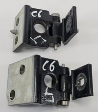 фото thumb №1, Петлі двері лівий задня citroen c6 i пара