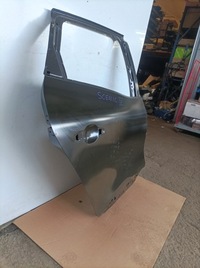 фото thumb №3, Дверь правое задняя renault scenic iv nowe oryg 821005115r