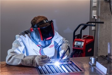 СВАРОЧНЫЙ ШЛЕМ FRONIUS VIZOR CONNECT MASK