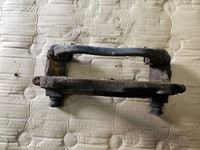 фото thumb №1, Toyota avensis t29 15-18 скоба перед