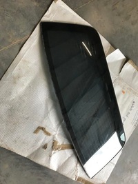 фото thumb №1, Dodge challenger 2015- скло задня задня