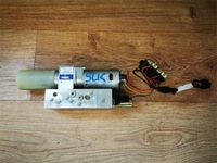 фото thumb №1, Mercedes slk w171 r171 насос дах демонтаж a1718000030