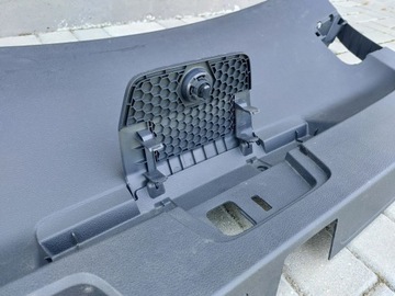 фото thumb №8, Volkswagen passat b8 2016 обшивка / оббивка задньої кришки багажника