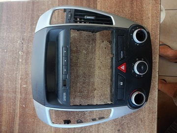 фото thumb №1, Рамка средняя kia ceed 07-12