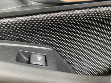 фото thumb №5, Bmw 3 g20 обивка боковина дверь правый зад