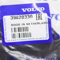 Купить Volvo s60 mk2 накладка распылителя фара передний правого 39820330, фото thumb