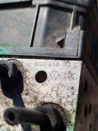 фото thumb №8, Насос abs seat ibiza vw polo skoda fabia 6q0614117e