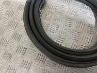 Ford fiesta mk7 прокладка крышки багажника с Разборки, фото thumb