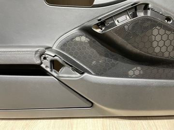 фото thumb №6, Porsche 911 991 gt3 обивка боковина левый дверь