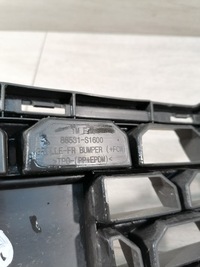 фото thumb №10, Hyundai santa fe решётка средняя бампер перед 86531-s1600